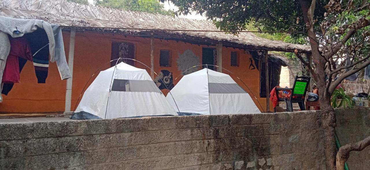 Drunken Monkey Camping Site Hotel Hampi Luaran gambar