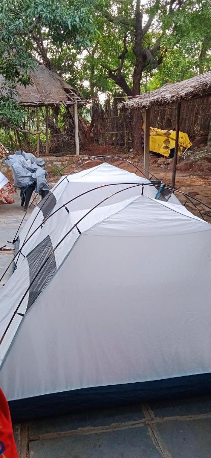 Drunken Monkey Camping Site Hotel Hampi Luaran gambar